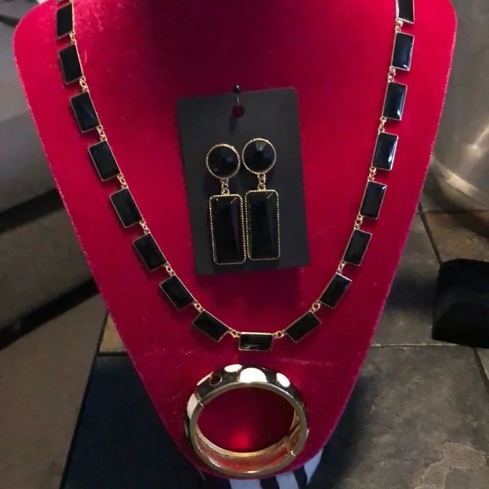 Charming Charlie 3 piece jewelry set black/gold and black with white polka dots